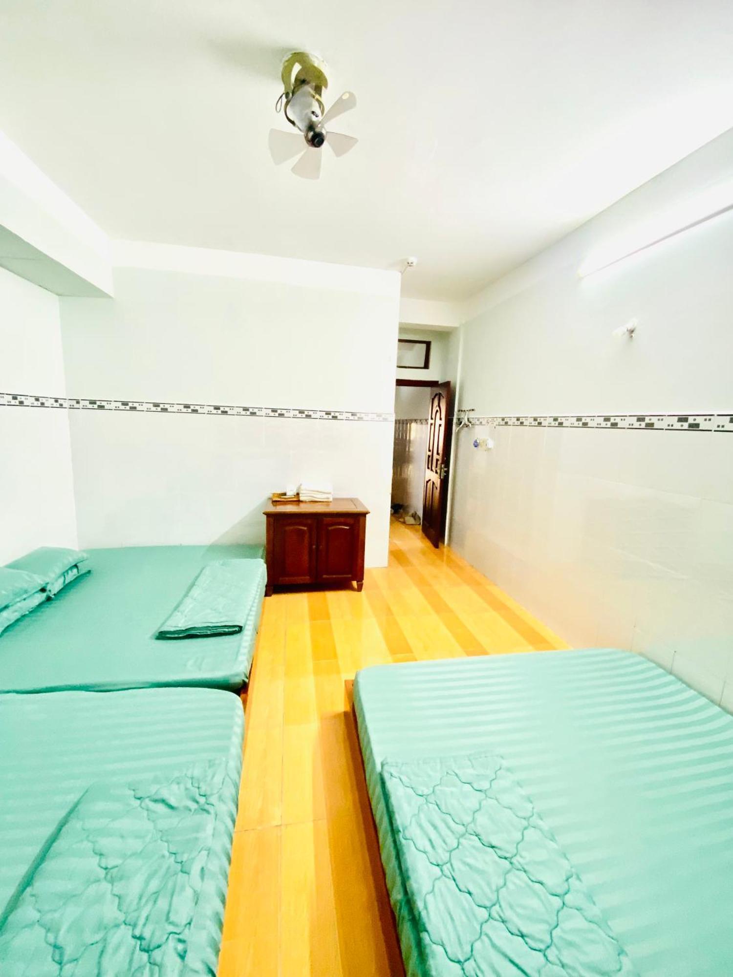 Nha Nghi Cam Tien 2 Hostel ฮาเตียน ภายนอก รูปภาพ