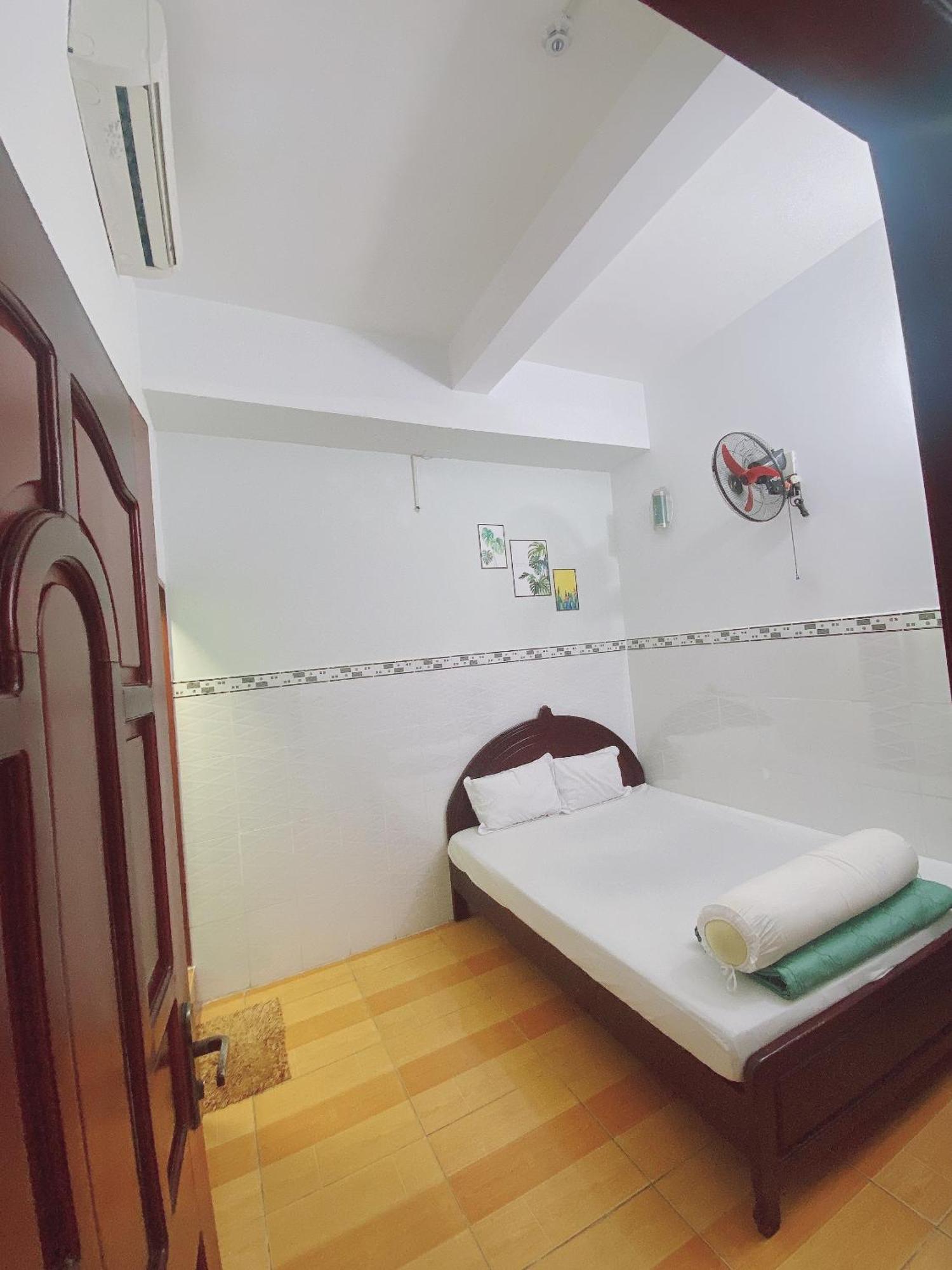 Nha Nghi Cam Tien 2 Hostel ฮาเตียน ภายนอก รูปภาพ