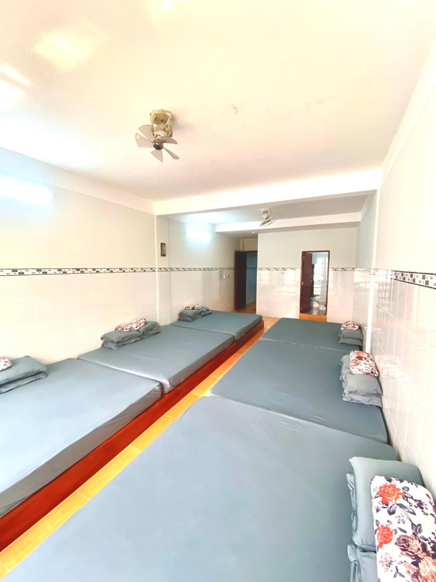 Nha Nghi Cam Tien 2 Hostel ฮาเตียน ภายนอก รูปภาพ